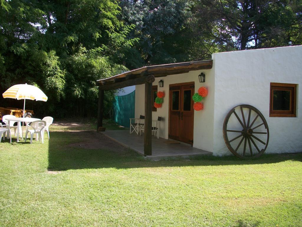 シエラ・デ・ラ・ベンターナ Acacias Country Clubヴィラ エクステリア 写真