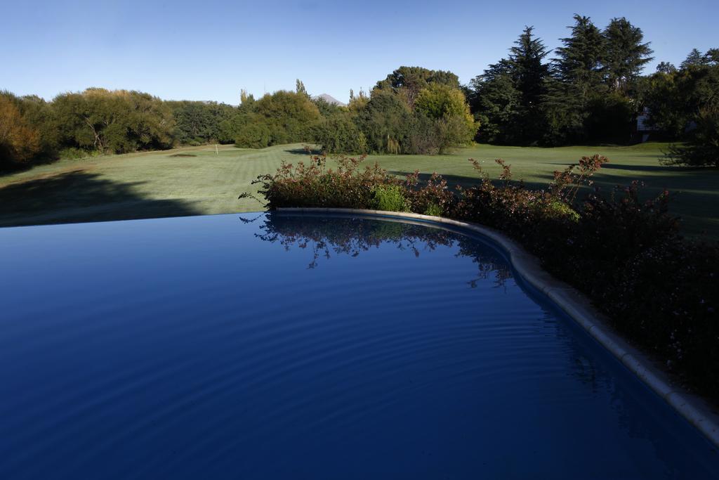 シエラ・デ・ラ・ベンターナ Acacias Country Clubヴィラ エクステリア 写真